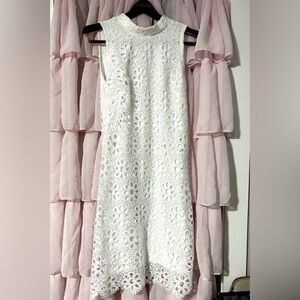 Signature by Robbie Bee White Eyelet Lace Top